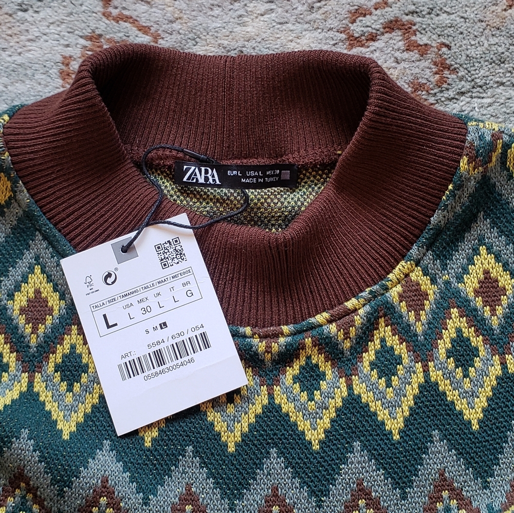 Gorgeous Zara jacquard boxy sweater in Size L. - Picture 2 of 10